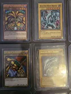 **16 CARD VINTAGE YU-GI-OH LOT OF *ALL HOLOS* INCLUDING A DECK BOX** - Image 3