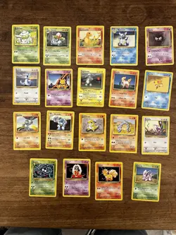 Pokemon WOTC Base Set Bundle - HP To NM - Vintage - Image 1