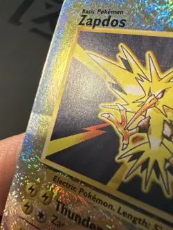 Pokemon TCG Zapdos 2002 Legendary Collection Reverse Holo Holo Card 19/110 HP - Image 5