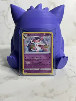 Sylveon SWSH211 SWSH: Sword & Shield Promo Cards Holo - Image 1