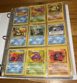Pokemon Collection Binder Vintage 1990s lot 240 Cards Near MINT+ condition - Image 2