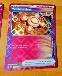 POKEMON CARD RARE HOLO CARTE TAMBOUR 141/162 TEF EV05 FR JCC MINT 2024 - Image 1