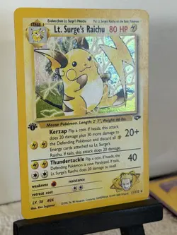 2000 POKEMON GYM CHALLENGE 1ST EDITION #11/132 LT. SURGE'S RAICHU HOLO - Image 2