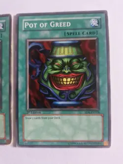 2x Pot of Greed SD3-EN019 & SD4-EN018 Spell Card Yu-Gi-Oh! TCG 1st Edition NM/MP - Image 3