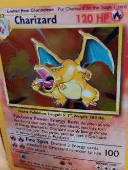 Pokemon TCG Charizard Base Set Holo Unlimited Rare Card 4/102 Great Condition - Image 3