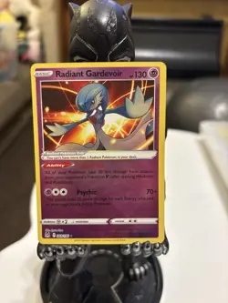 Pokemon Card Radiant Gardevoir 069/196 Lost Origin Holo Rare Near Mint - Image 1