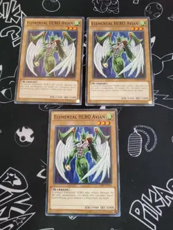 Yugioh - Elemental HERO Avian SDHS-EN006 NM Unlimited Common X3 - Image 1