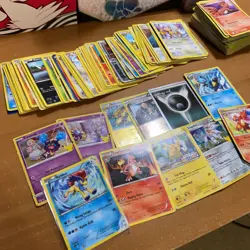 Vintage Pokemon Bulk lot 100+ 70 monster/Trainer 35 Energy all cards are Damage - Image 1