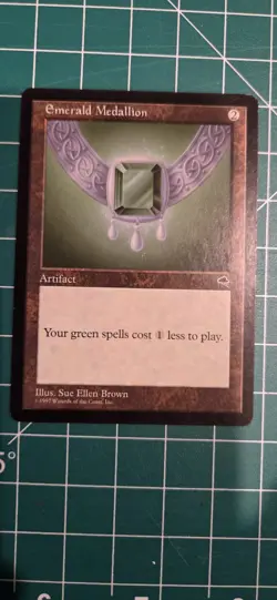 Emerald Medallion Tempest Regular - Image 1
