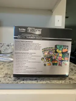 EVOLVING SKIES POKEMON CENTER ETB ELITE TRAINER BOX NEW SEALED POKEMON 2021 SWSH - Image 2