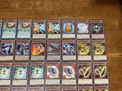 Yugioh Speedroid deck Comes Sleeved And Deck Box lot 9 - Image 3