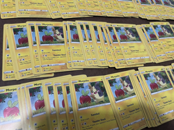 Pokemon TCG Morpeko SWSH031 Cosmos Holo Rare - Lot 100x - Image 4