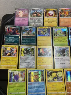 30 Pokemon Cards Lot WOTC VTG ALL RARE HOLO Jumpluff Aggron Articuno Zygarde - Image 2