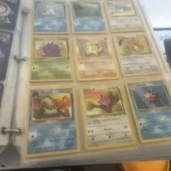 Pokemon card book 20 yrs with 414 + cards in English and Japanese & holos - Image 3