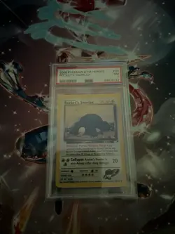 2000 POKEMON GYM HEROES #33 ROCKET'S SNORLAX PSA 7 - Image 1