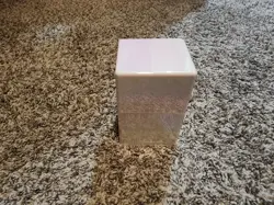 Ultra Pro Satin Tower Deck Box Iridescent Pearl White - Image 2