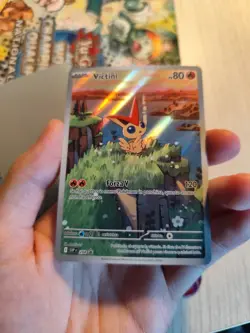 Carta pokemon Victini Promo Illustration Rare SVP208 italiana Sar/Ir gallery nm - Image 4