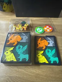 Pokemon Evolving Skies Empty ETB Box With Accessories, Dice, Card Sleeves - Image 5