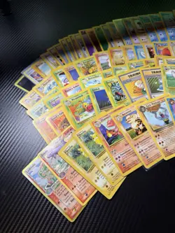 95 X Vintage Pokemon Card Lot HP-DMG Base Set Jungle Delta Species Shadowless - Image 2