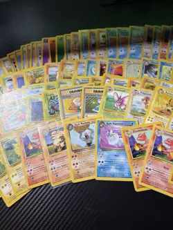 95 X Vintage Pokemon Card Lot HP-DMG Base Set Jungle Delta Species Shadowless - Image 3