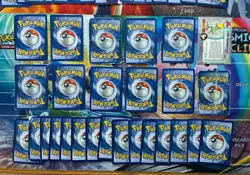 Vintage Pokemon Card Lot Holo Etc MP-Damaged Charizard Espeon Glaceon Fire 580+ - Image 4