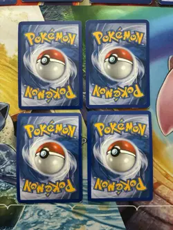 Vintage Pokemon Card Lot Holo Reverse Holo Fire Charizard Blastoise Flareon - Image 4