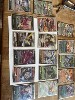 Pokemon- TCG Trading Cards 636996769739 - Image 1