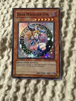Dark Magician Girl DPYG-EN008 - Yugi - 1st Edition - Image 1