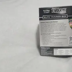 New Sealed Pokemon Sword and Shield Evolving Skies Elite Trainer Box - Image 3