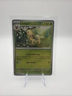 Pokemon TCG Leafeon Master Ball Holo Prismatic Evolutions 005/131 NM - Image 1
