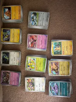 X100 random pokemon cards bundle w/x5 hollow/reverse hollow, some rare - Image 2