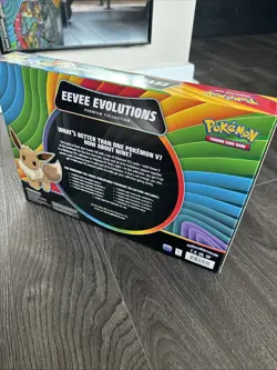 Pokemon Eevee Evolutions Premium Collection Box Sword & Shield Factory Sealed 820650851742 - Image 3