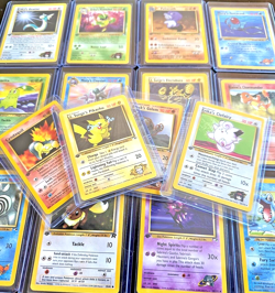 1st Edition - 100% Vintage Pokemon Pack 10 Classic Cards - WOTC Sets Only!! - Image 1