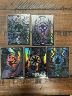 Magic: The Gathering Venom Raised Foil Secret Lair Land Set - Image 1