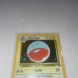 ELECTRODE HOLO POKEMON JUNGLE SET LP HAS SOME SCRATCHES IN FOIL WHITE SPECS - Image 4