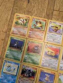 33 Pokemon Vintage Jungle Set Rare Non Holo 1998 Cards - Image 2