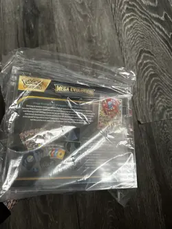 Pokemon TCG Center Mega Evolutions Lucario Elite Trainer Box - Acrylic Casing - Image 5