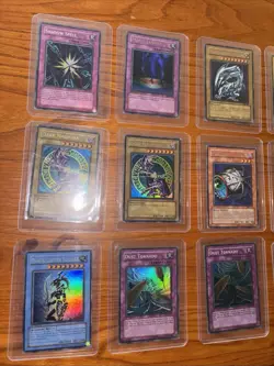 Yu-Gi-Oh! Card Lot - 900+ Cards - Authentic- Early 2000s (Bonus Sealed Included) - Image 2