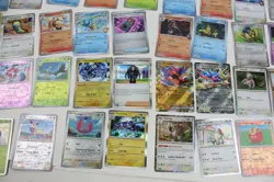Lot of Pokemon cards Holo foil Reverse holo ex collection bulk - Image 3