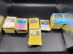 Pokemon Tcg Bulk Lot 2013-2025 Common,Uncommon,Rare Reverse Holo 900+ Cards - Image 1