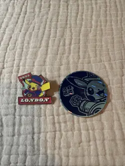 2022 Pokemon World Championship London Pikachu Pin & Coin - Image 1