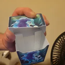 Disney LORCANA: Rise of the Floodborn TCG SISU 80-Card DECK BOX * used - Image 4