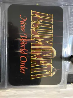 1995 New World Order Illuminati Card Game - 1533 Cards with 2 Binders - Image 1