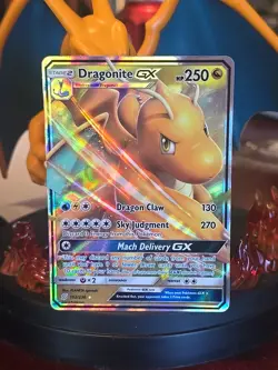 Dragonite GX Holo Card 152/236 Sm-Unified Minds NM Condition - Image 1