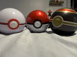 Set Of 3 Pokeballs - Each Has 100 Random Cards And Mystery Pokemon Item - Image 1