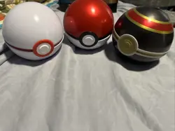 Set Of 3 Pokeballs - Each Has 100 Random Cards And Mystery Pokemon Item - Image 2