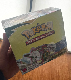 Spanish Card Pokemon TCG Evolving Skies Booster Box New Original Sealed Gamer - Image 2