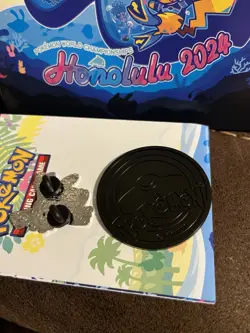 Pokemon World Championships 2024 Exclusive Pikachu Pin, Coin, Playmat, & Booklet - Image 2