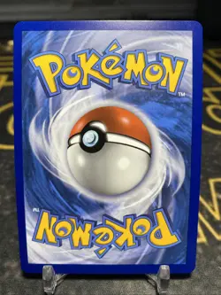 Pokemon Gengar v Fusion Strike Holo Ultra Rare Card 156/264 - Image 3