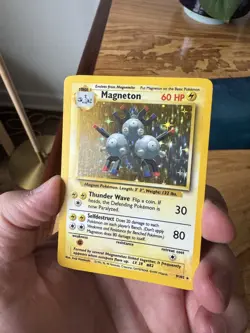 Magneton Base Set 2 9/102 - 1999 WOTC Rare Vintage Holo Pokemon TCG - Image 3